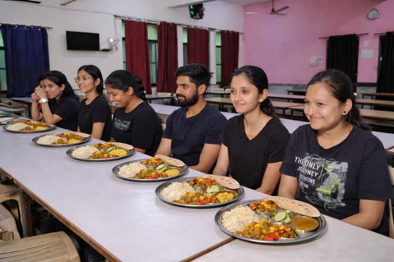 Ishan Institute of Law Greater Noida infrastructure photo 2